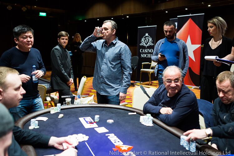 NEIL3517_EPT_Sochi2018__Dmitriy_Ponomarev_Neil Stoddart_preview